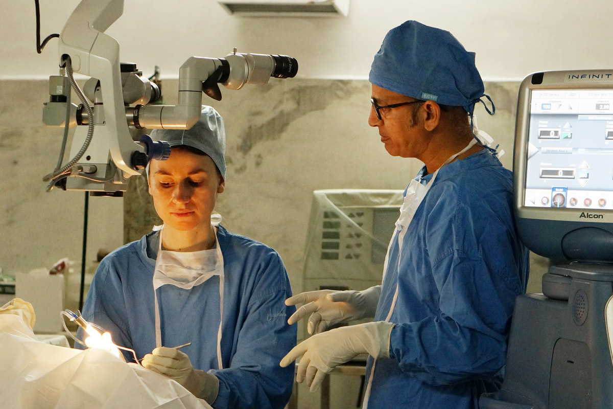 DD Eye Institute - The Best Cataract Surgery Fellowship Centre